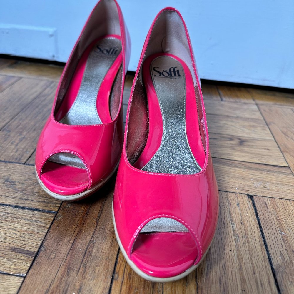 Sofft Pink Patent Leather Peep Toe Heels Size 8.5